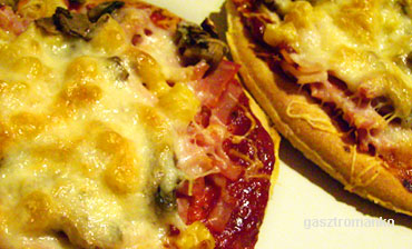 Mankó minipizzái recept