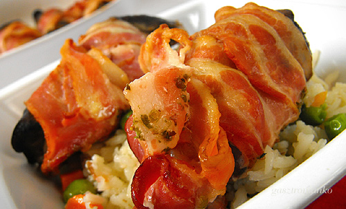 Baconbe tekert csirkemáj recept